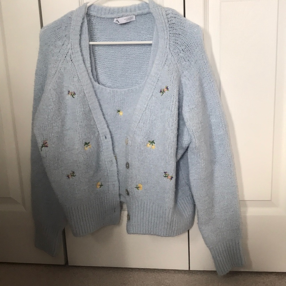 Zara cardigan and crop top set size small
